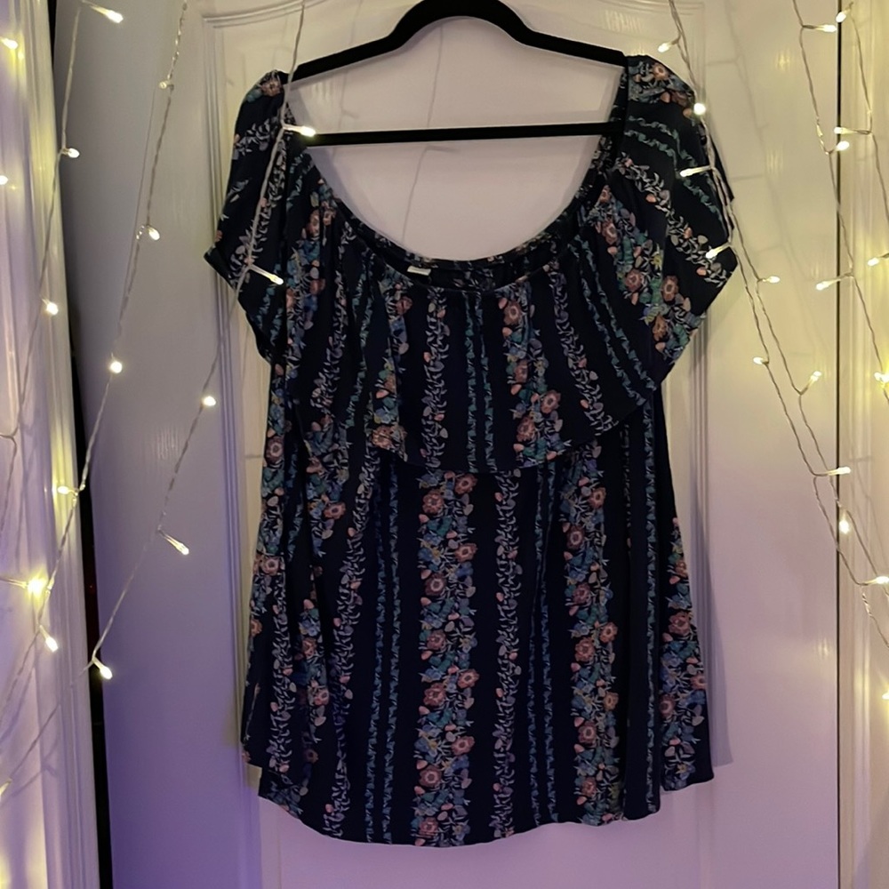 Old Navy off the shoulder shirt